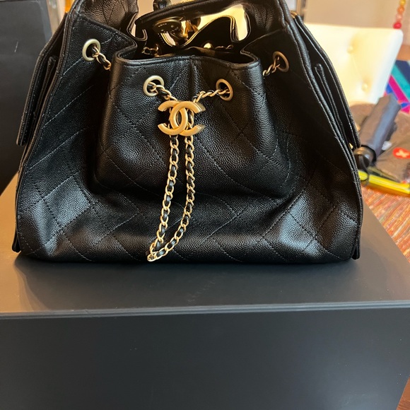 Chanel 25 small - Black - New with Tags - Picture 1 of 14
